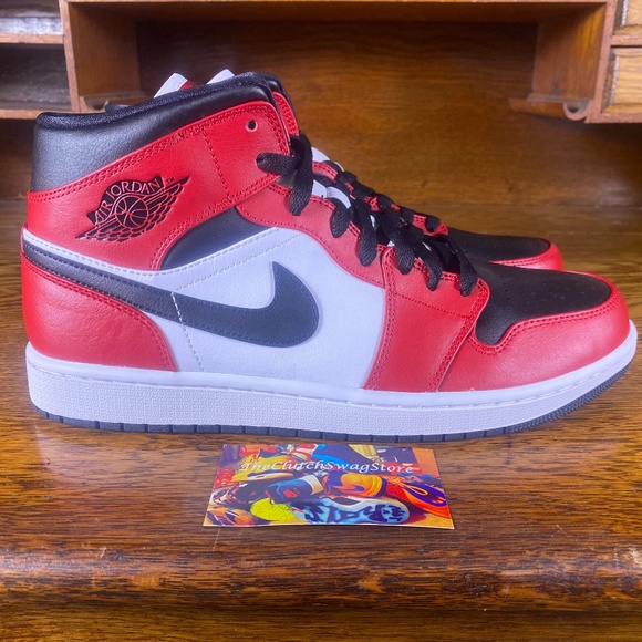 Nike Air Jordan 1 Mid Chicago Mens Shoes Red Multi - Picture 2 of 5
